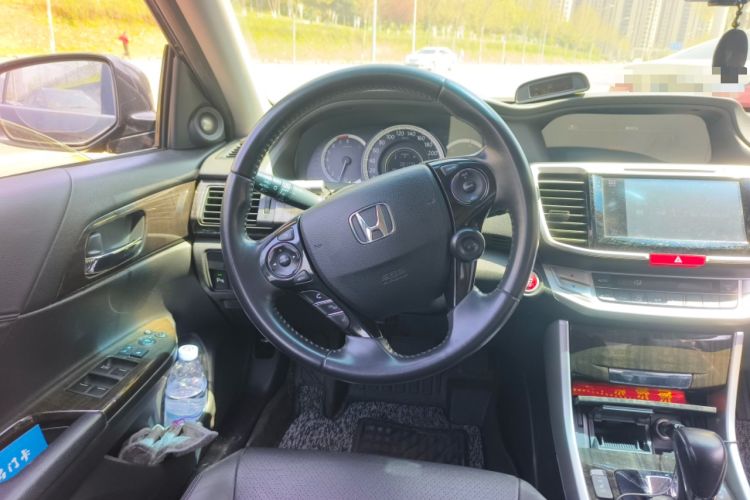 Used Honda Accord 2015 2.4L EX Luxury Edition Steering Wheel