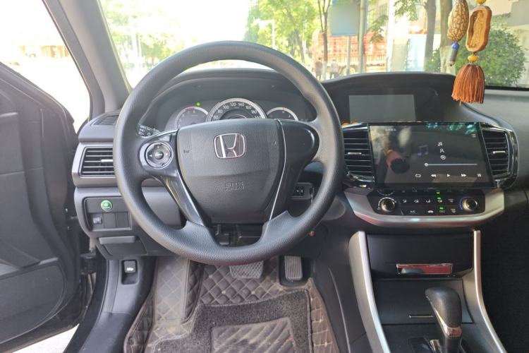 Used Honda Accord 2015 2.0L LX Comfort Edition Steering Wheel