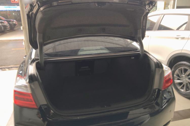 Used Honda Accord 2015 2.0L LX Comfort Edition Trunk