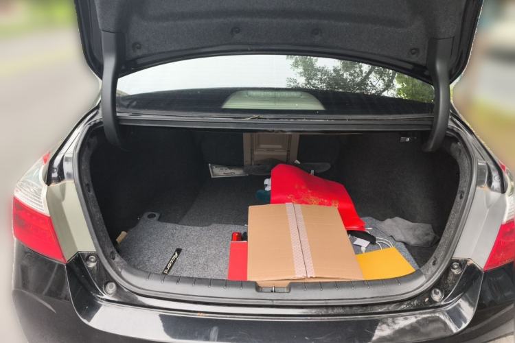 Used Honda Accord 2015 2.0L LX Comfort Edition Trunk