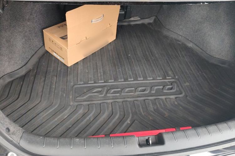 Used Honda Accord 2015 2.0L LX Comfort Edition Trunk