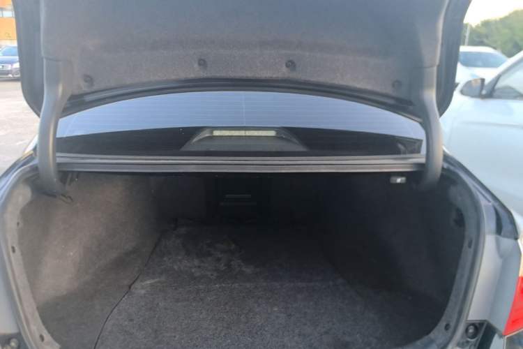 Used Honda Accord 2015 2.0L LXS Elite Edition Trunk