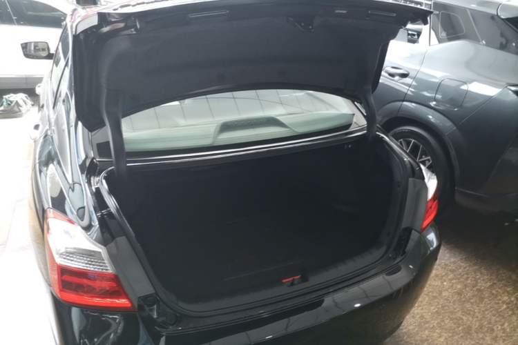 Used Honda Accord 2015 2.0L LXS Elite Edition Trunk