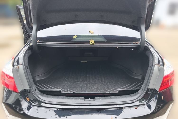 Used Honda Accord 2015 2.0L LX Comfort Edition Trunk