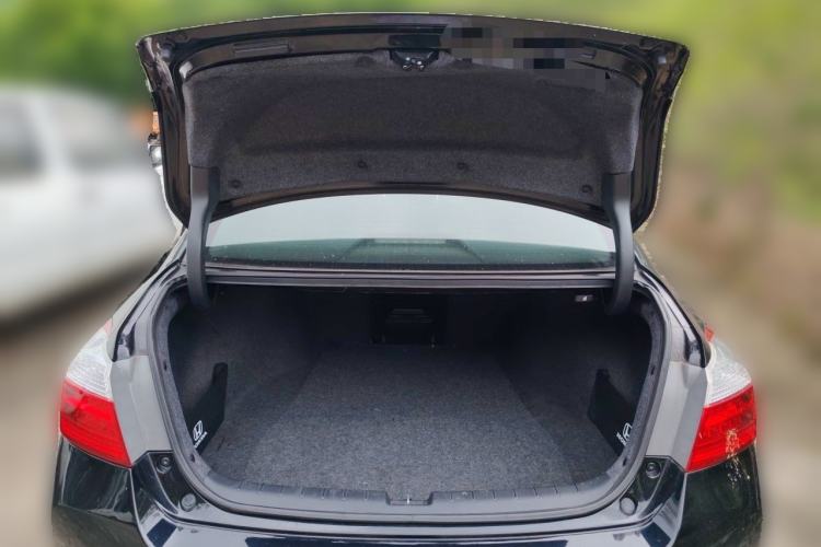 Used Honda Accord 2015 3.0L VTI Prestige Edition Trunk