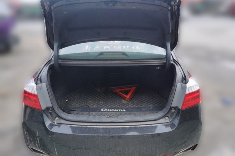 Used Honda Accord 2015 2.0L LX Comfort Edition Trunk