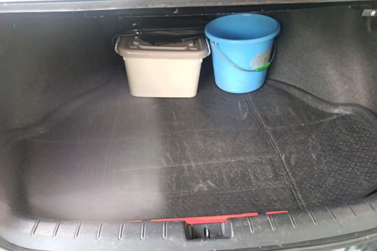 Used Honda Accord 2015 2.0L LXS Elite Edition Trunk