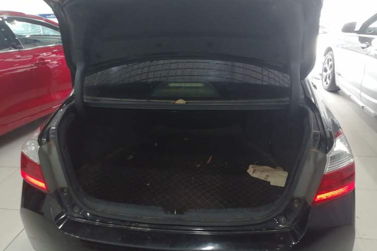 Used Honda Accord 2015 2.0L LX Comfort Edition Trunk