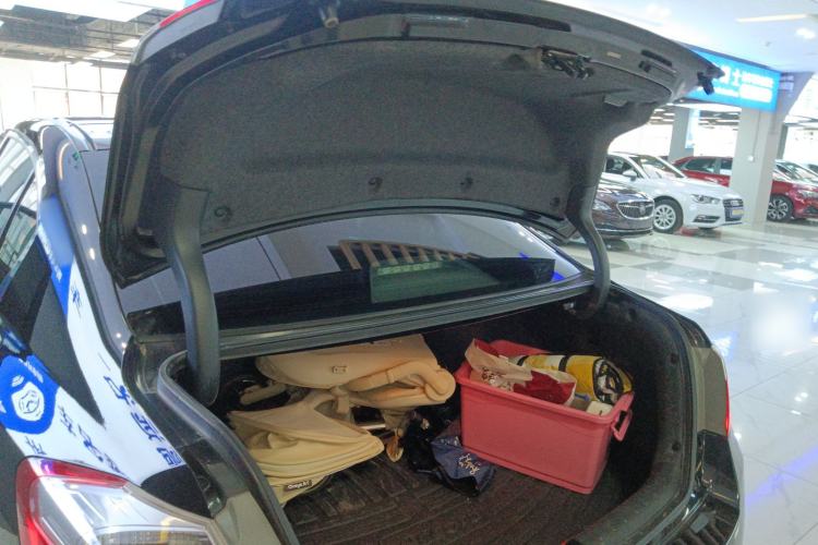 Used Honda Accord 2015 3.0L VTI Prestige Edition Trunk