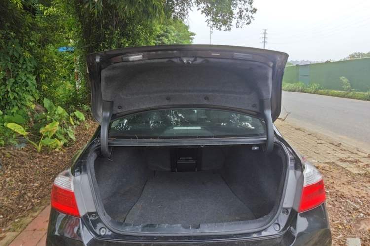 Used Honda Accord 2015 2.0L LX Comfort Edition Trunk