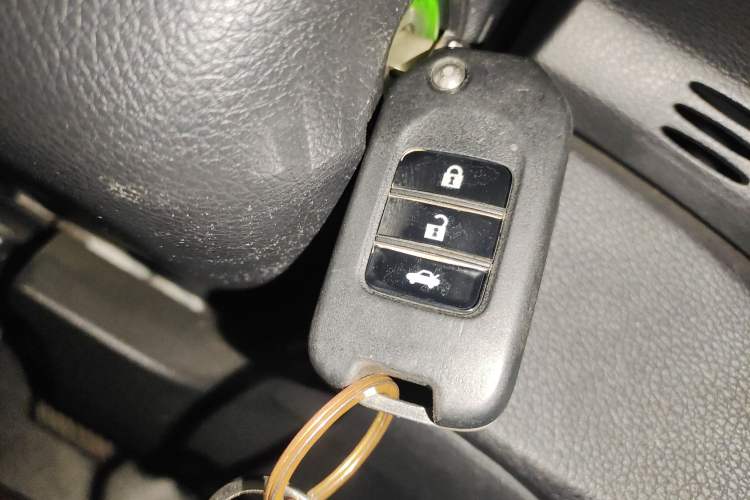 Used Honda Accord 2015 2.0L LX Comfort Edition Vehicle Key