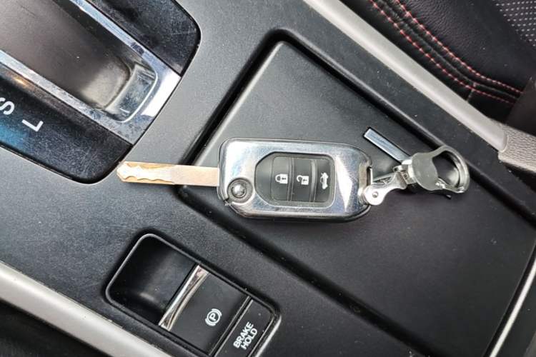 Used Honda Accord 2015 2.0L LX Comfort Edition Vehicle Key