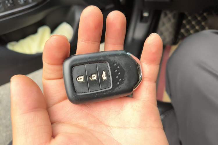 Used Honda Accord 2015 2.4L EX Luxury Edition Vehicle Key