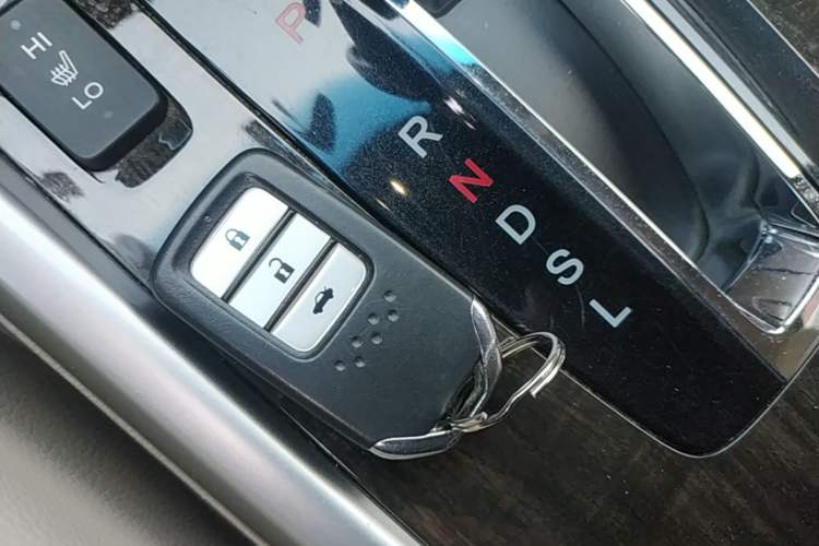 Used Honda Accord 2015 2.4L EX Luxury Edition Vehicle Key