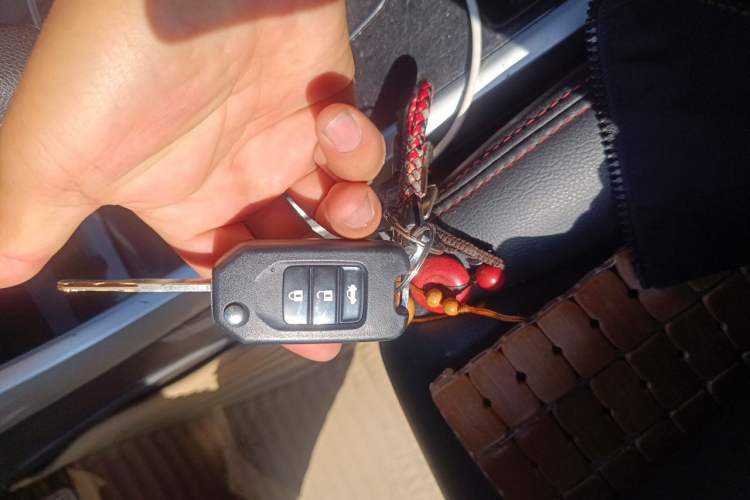 Used Honda Accord 2015 2.0L LX Comfort Edition Vehicle Key