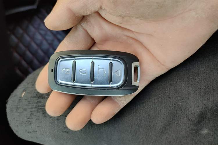 Used Honda Accord 2015 2.0L LX Comfort Edition Vehicle Key