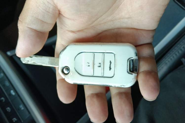 Used Honda Accord 2015 2.0L LX Comfort Edition Vehicle Key