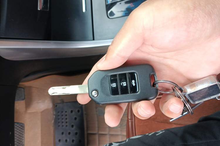 Used Honda Accord 2015 2.0L LX Comfort Edition Vehicle Key
