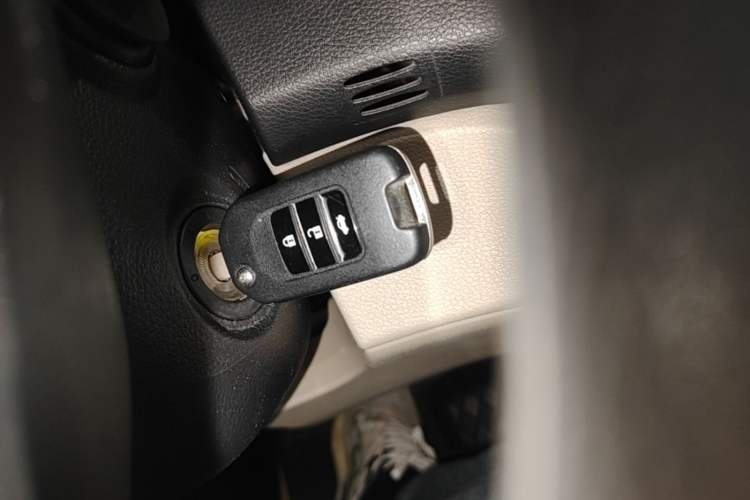 Used Honda Accord 2015 2.0L LX Comfort Edition Vehicle Key