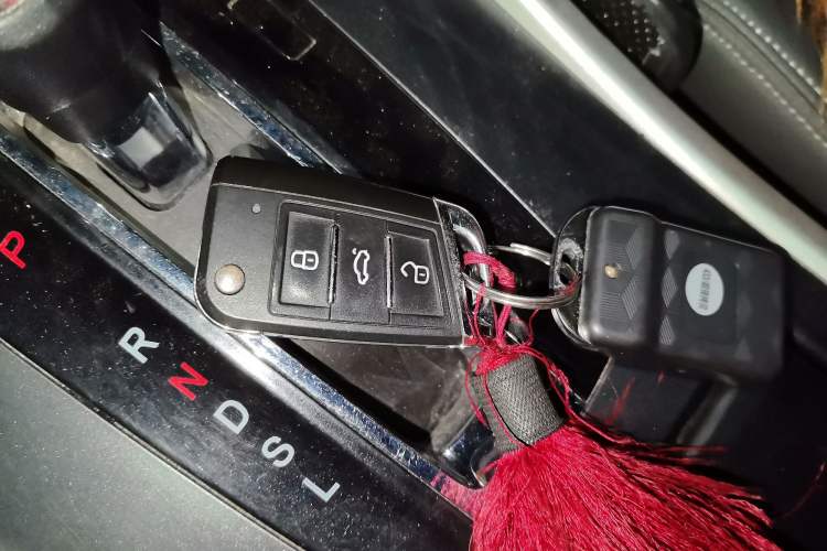 Used Honda Accord 2015 2.0L LXS Elite Edition Vehicle Key