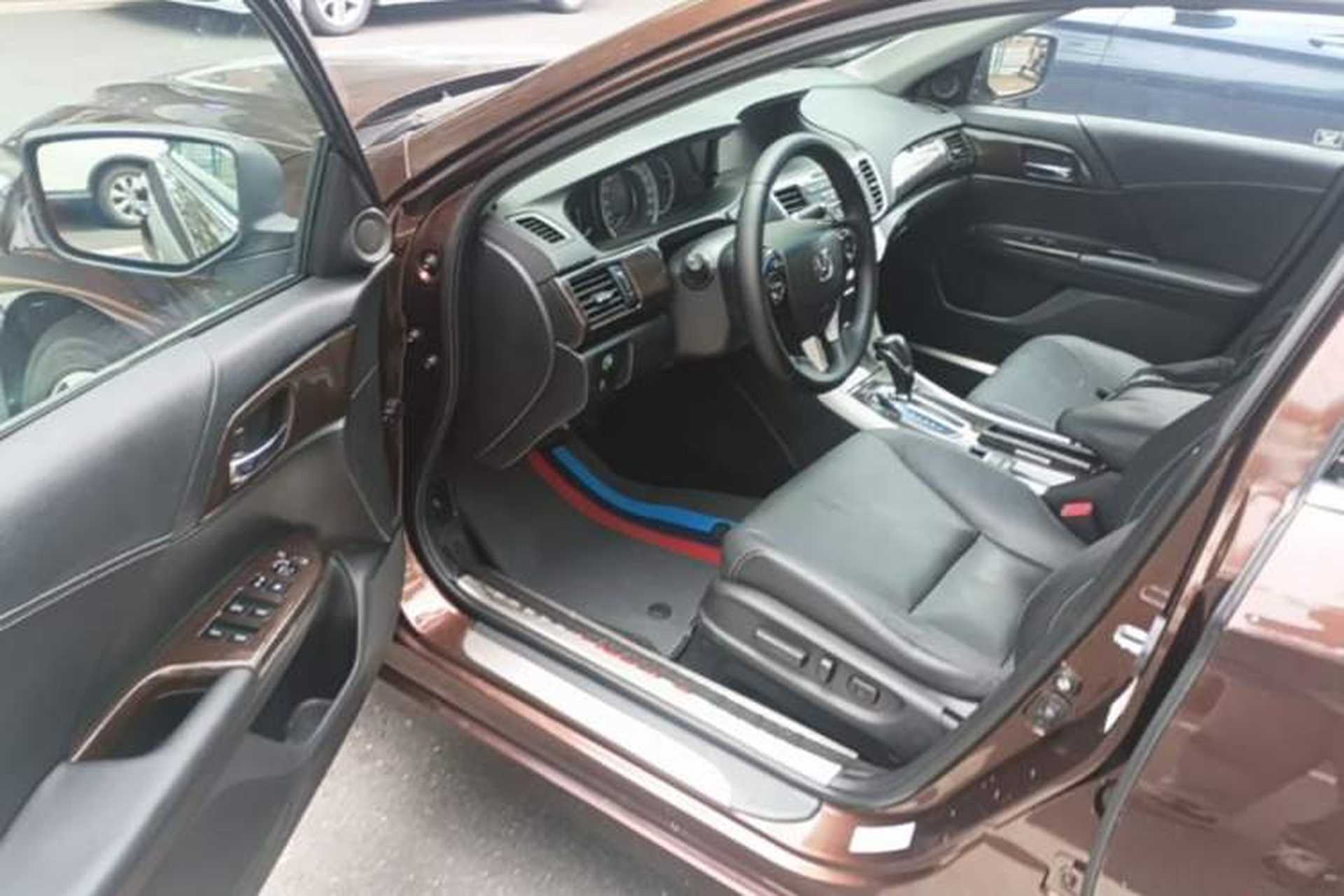 Used Honda Accord 2015 2.0L EX Luxury Edition Driver Seat