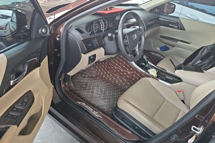 Used Honda Accord 2015 2.4L EX Luxury Edition Driver Seat
