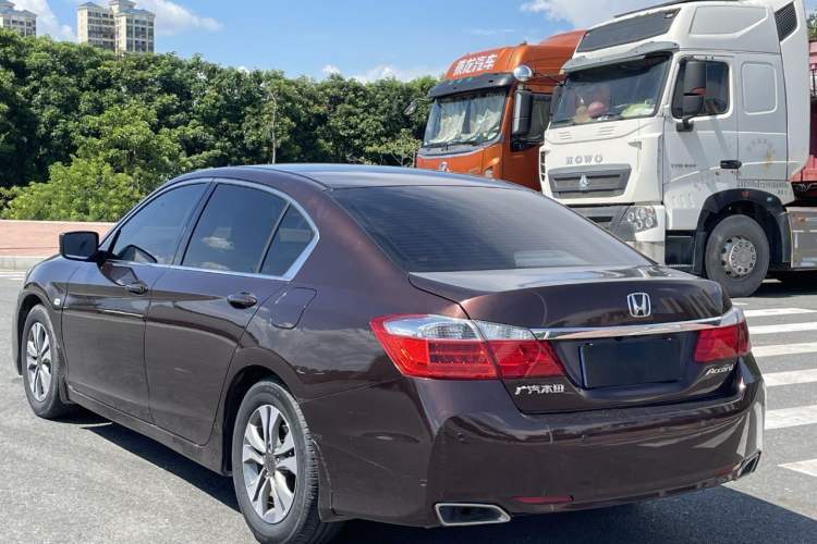 Used Honda Accord 2015 2.0L LXS Elite Edition Exterior 3