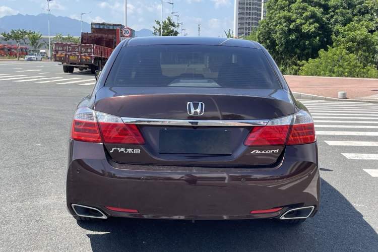 Used Honda Accord 2015 2.0L LXS Elite Edition Exterior 4