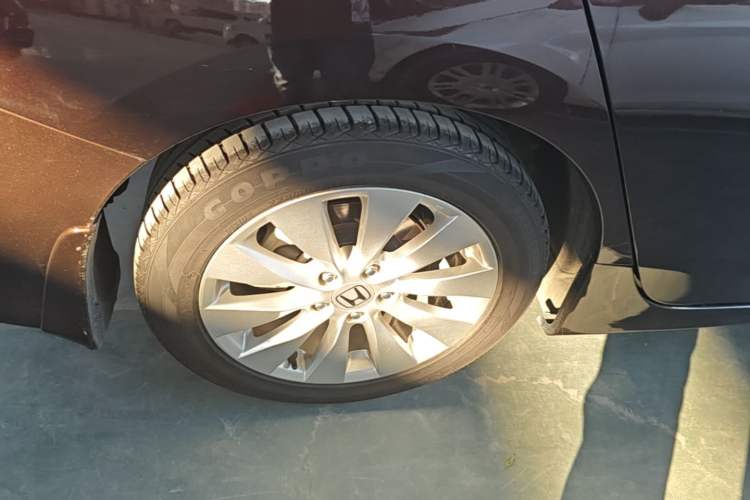 Used Honda Accord 2015 2.4L EX Luxury Edition Exterior 4