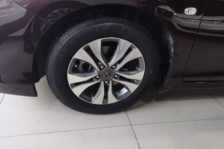 Used Honda Accord 2015 2.0L LXS Elite Edition Exterior 4