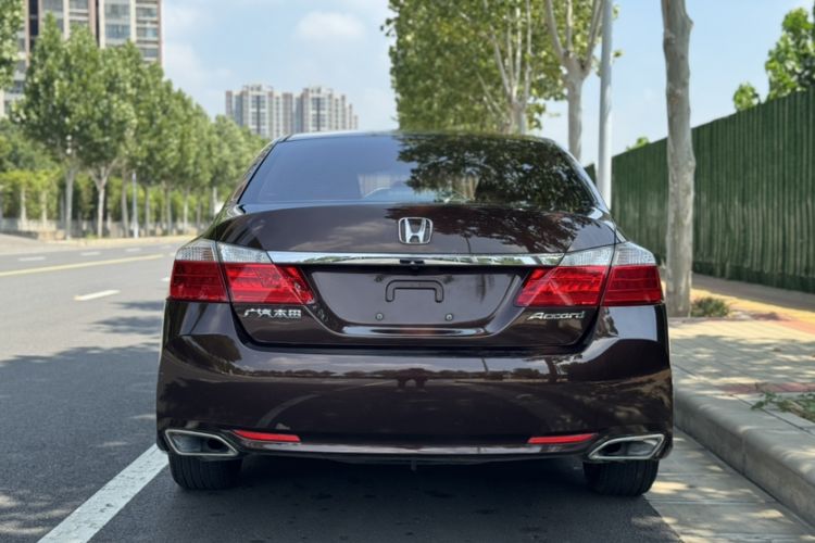 Used Honda Accord 2015 2.0L LX Comfort Edition Exterior 5