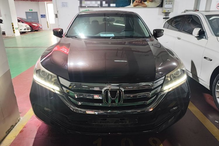 Used Honda Accord 2015 2.0L LX Comfort Edition Front