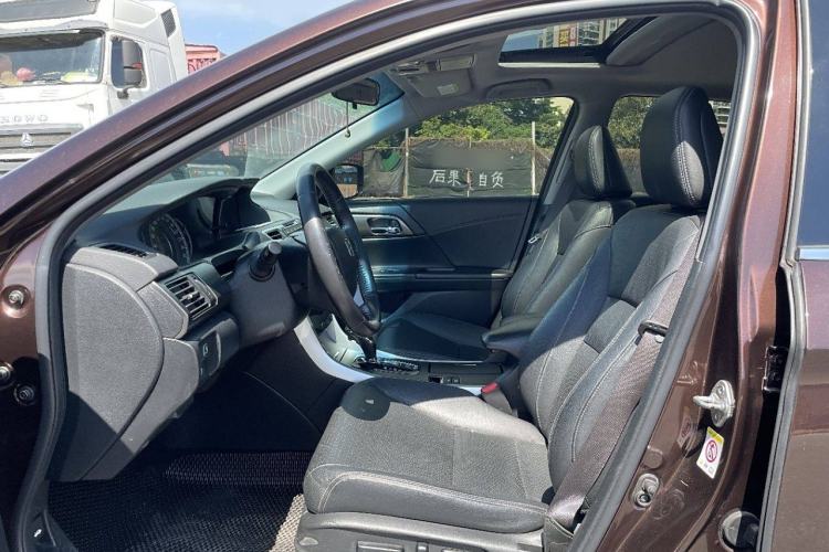 Used Honda Accord 2015 2.0L LXS Elite Edition Interior 2