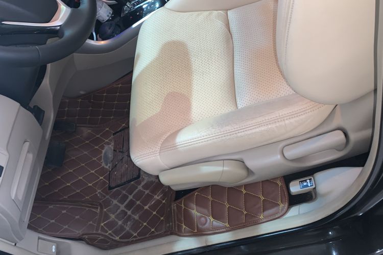Used Honda Accord 2015 2.0L LX Comfort Edition Interior 2