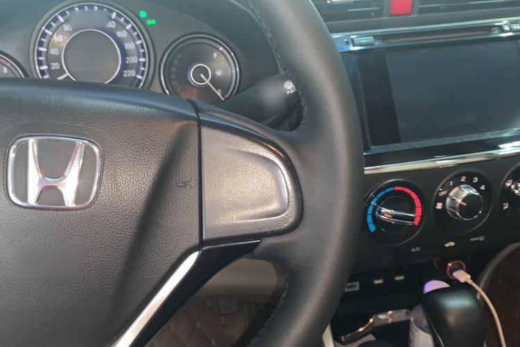 Used Honda Accord 2015 2.0L LX Comfort Edition Interior 3