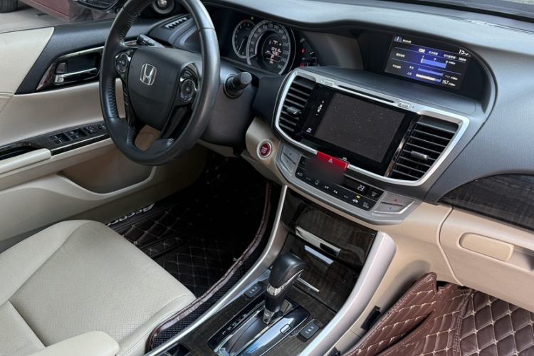 Used Honda Accord 2015 2.4L EX Luxury Edition Interior 5
