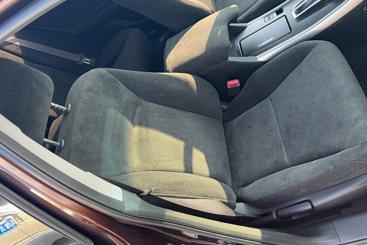 Used Honda Accord 2015 2.0L LX Comfort Edition Left Front Seat
