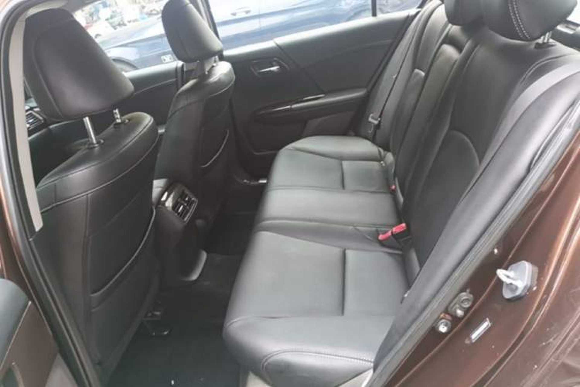 Used Honda Accord 2015 2.0L EX Luxury Edition Left Rear Seat