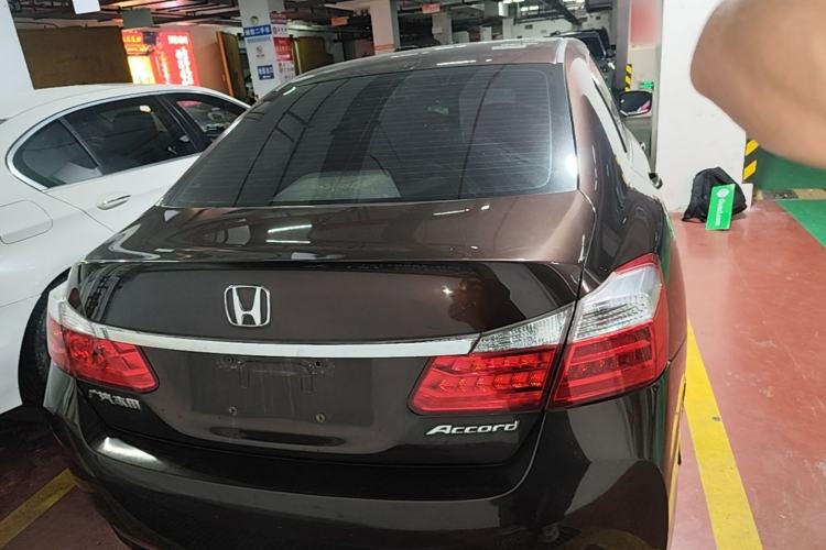 Used Honda Accord 2015 2.0L LX Comfort Edition Rear