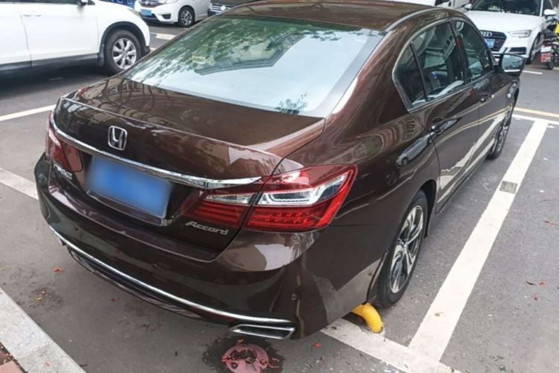 Used Honda Accord 2015 2.0L EX Luxury Edition Rear Right 45 Deg