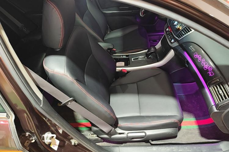 Used Honda Accord 2015 2.0L LX Comfort Edition Right Front Seat