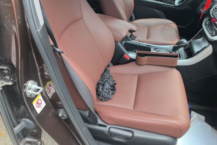 Used Honda Accord 2015 2.0L LX Comfort Edition Right Front Seat