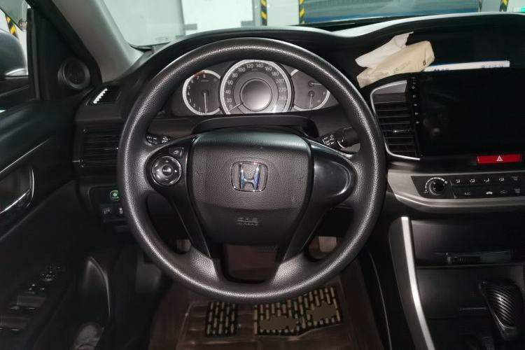 Used Honda Accord 2015 2.0L LX Comfort Edition Steering Wheel