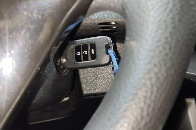 Used Honda Accord 2015 2.0L LX Comfort Edition Vehicle Key