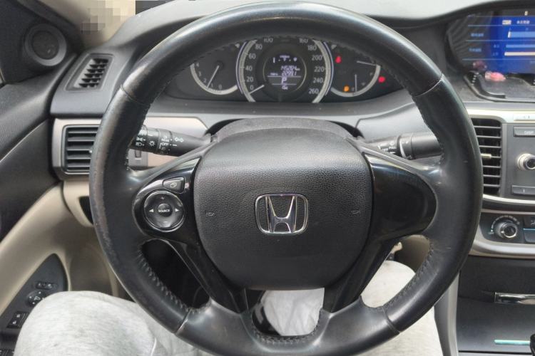 Used Honda Accord 2015 2.0L LXS Elite Edition Steering Wheel