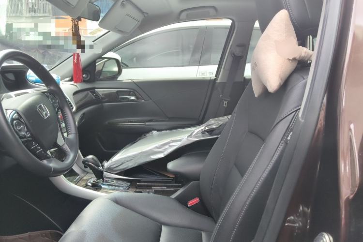 Used Honda Accord 2015 2.4L EX Luxury Edition Left Front Seat