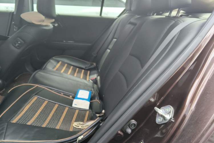 Used Honda Accord 2015 2.4L EX Luxury Edition Left Rear Seat