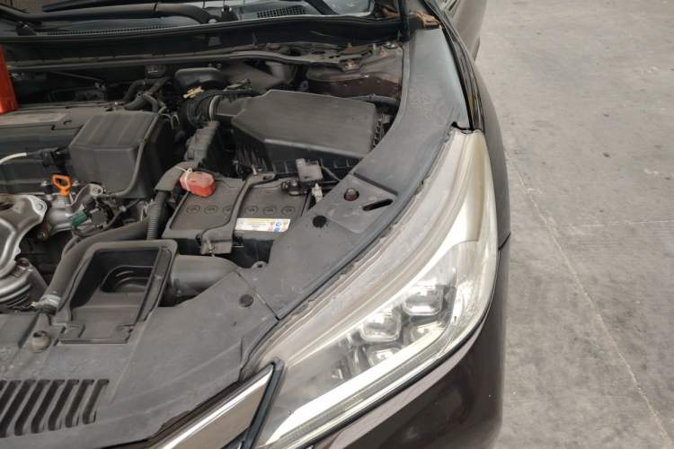 Used Honda Accord 2015 2.4L EX Luxury Edition Engine Bay Left