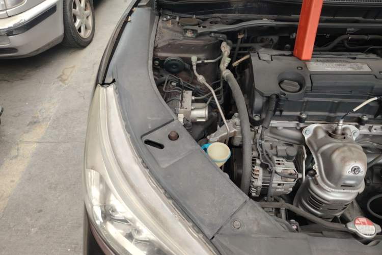 Used Honda Accord 2015 2.4L EX Luxury Edition Engine Bay Right