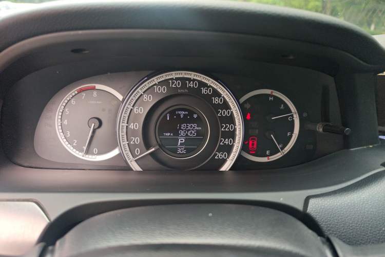 Used Honda Accord 2015 2.0L LXS Elite Edition Instrument Cluster